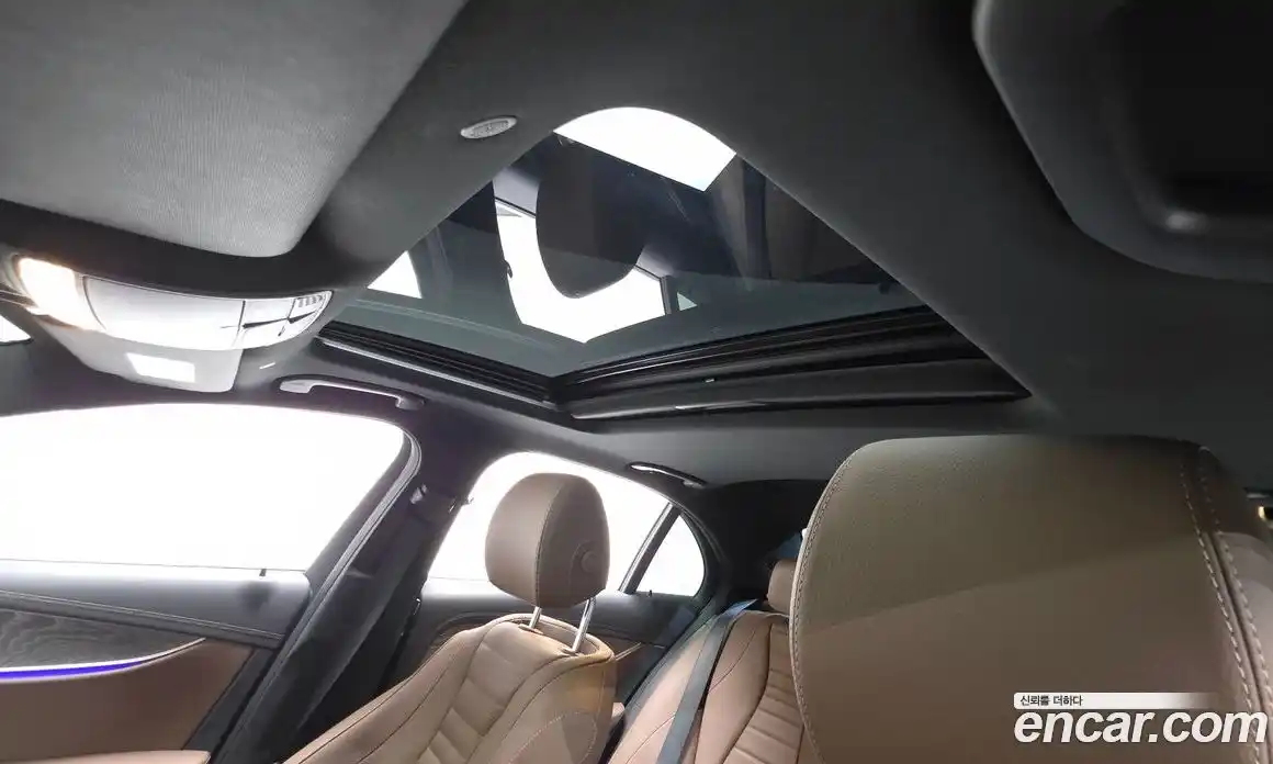 Mercedes-Benz E-Class 2023 2.0 Автомат в Москве № 137351, фото 18