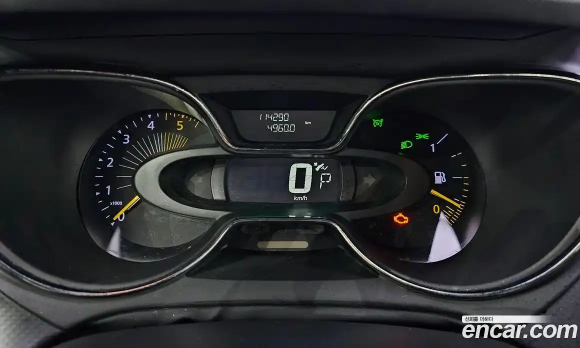 Renault QM3 2016 1.5 Автомат в Москве № 148321, фото 14