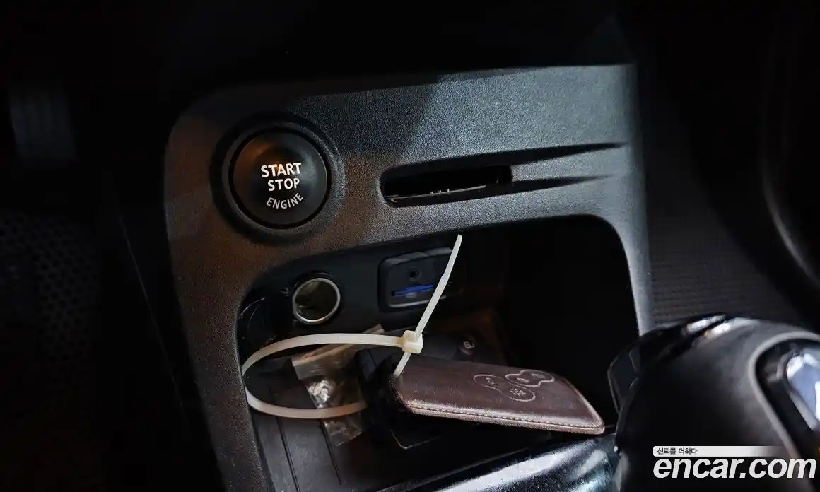 Renault QM3 2016 1.5 Автомат в Москве № 148321, фото 6