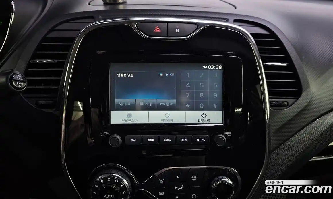 Renault QM3 2016 1.5 Автомат в Москве № 148321, фото 8