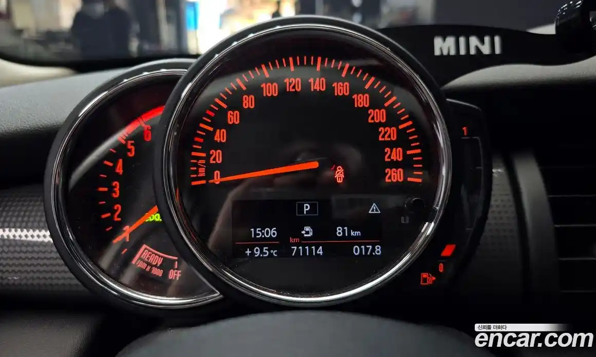 Mini Cooper 2018 1.5 Автомат в Москве № 154326, фото 16