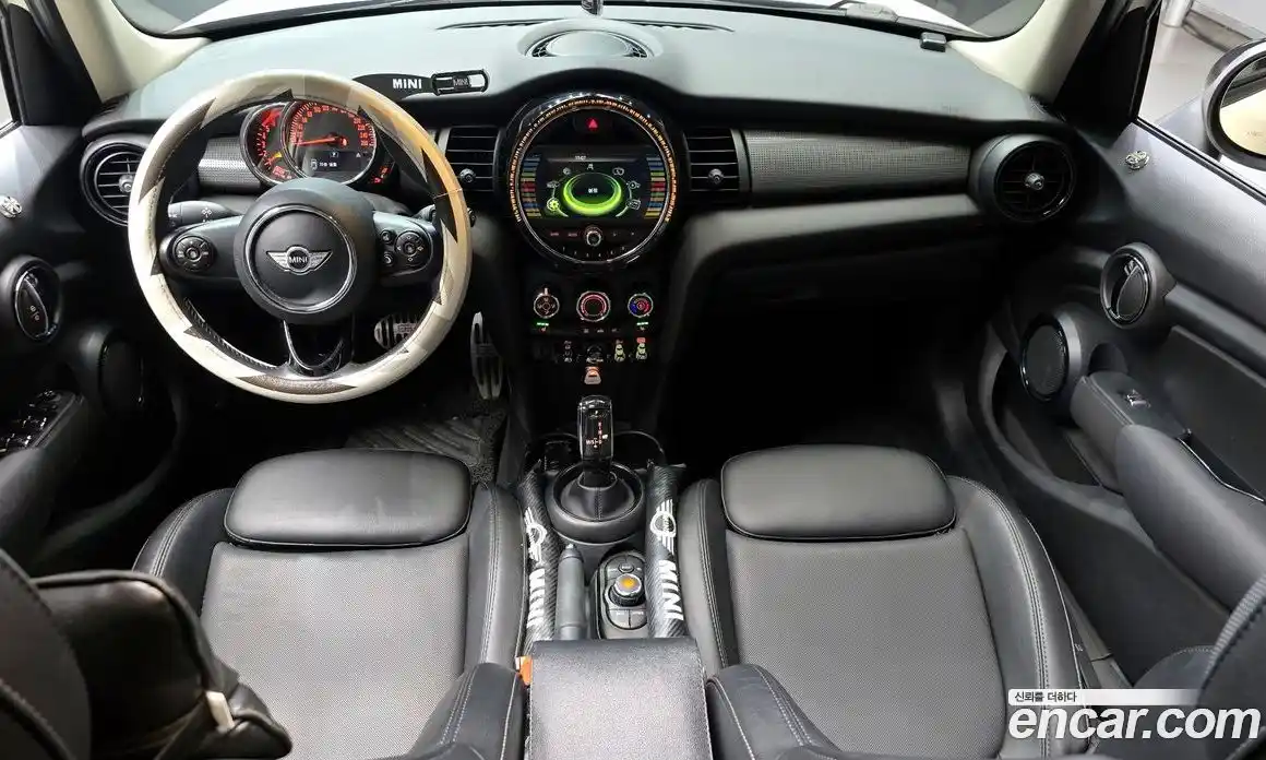 Mini Cooper 2018 1.5 Автомат в Москве № 154326, фото 5