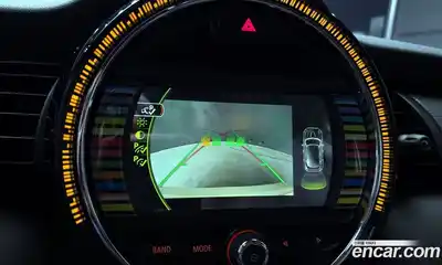 Mini Cooper 2018 1.5 Автомат в Москве № 154326, миниатюра 9