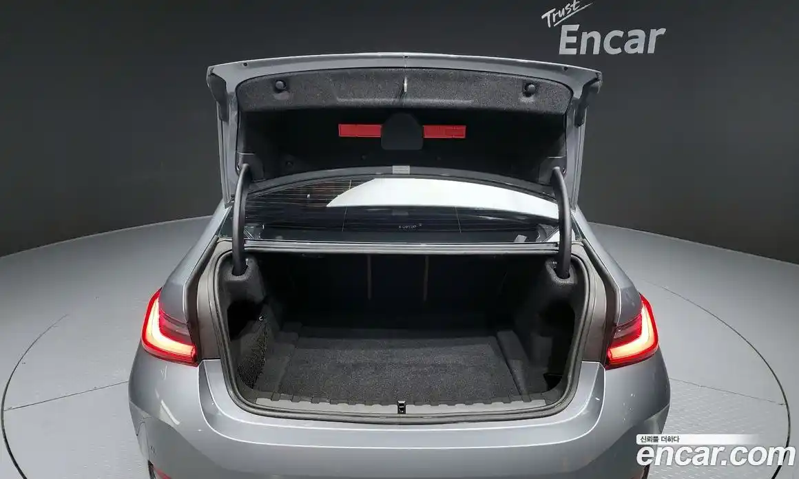 BMW 3-Series 2023 2.0 Автомат в Москве № 156143, фото 16