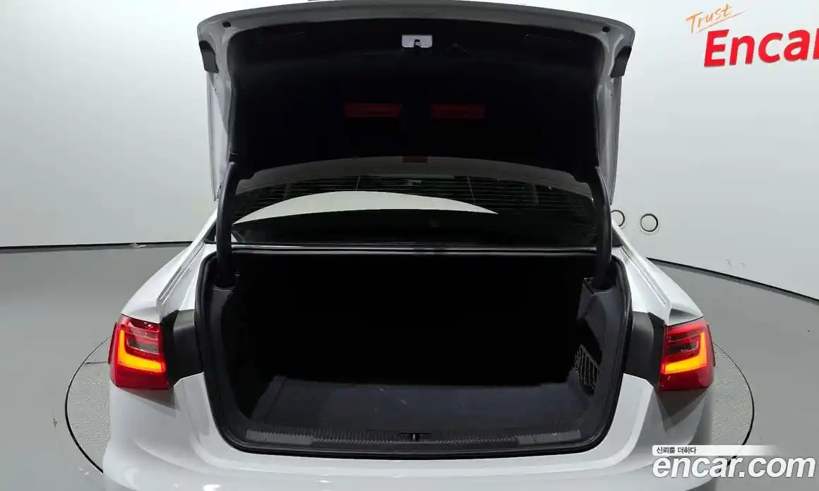 Audi A6 2015 2.0 Автомат в Москве № 159278, фото 13