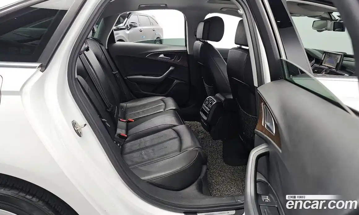 Audi A6 2015 2.0 Автомат в Москве № 159278, фото 4