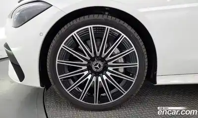 Mercedes-Benz CLE-Class 2024 3.0 Автомат в Москве № 159940, миниатюра 2