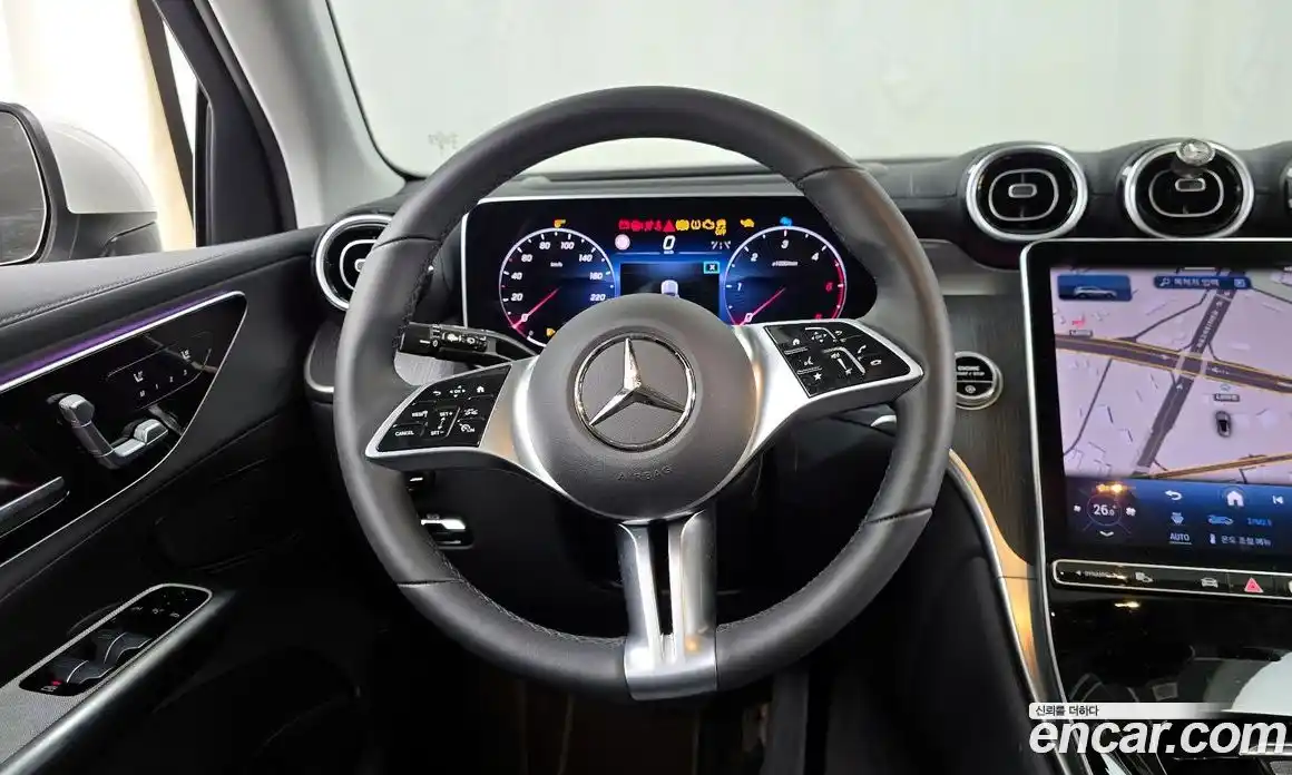 Mercedes-Benz GLC-Class 2024 2.0 Автомат в Москве № 159970, фото 3