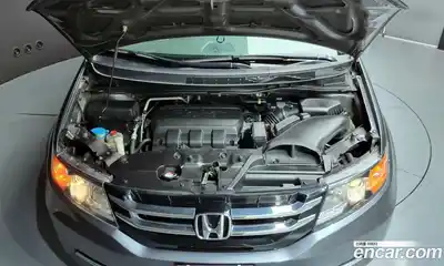 Honda Odyssey 2015 3.5 Автомат в Москве № 160327, миниатюра 6