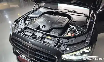 Mercedes-Benz S-Class 2023 3.0 Автомат в Москве № 160328, миниатюра 2