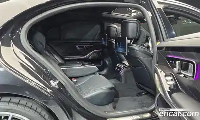 Mercedes-Benz S-Class 2023 3.0 Автомат в Москве № 160328, миниатюра 3