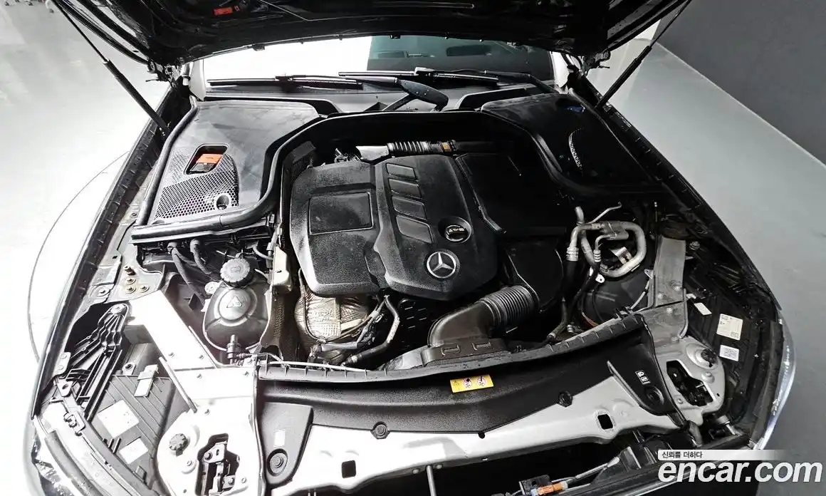 Mercedes-Benz E-Class 2021 1.9 Автомат в Москве № 160413, фото 6