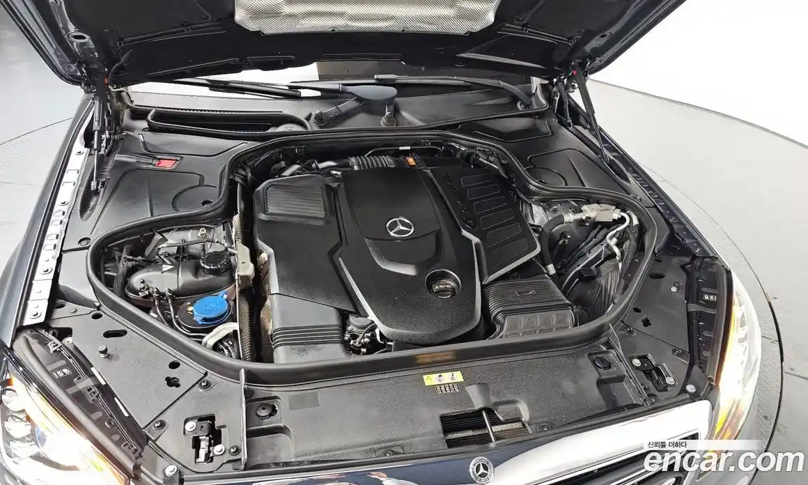 Mercedes-Benz S-Class 2020 2.9 Автомат в Москве № 162093, фото 19