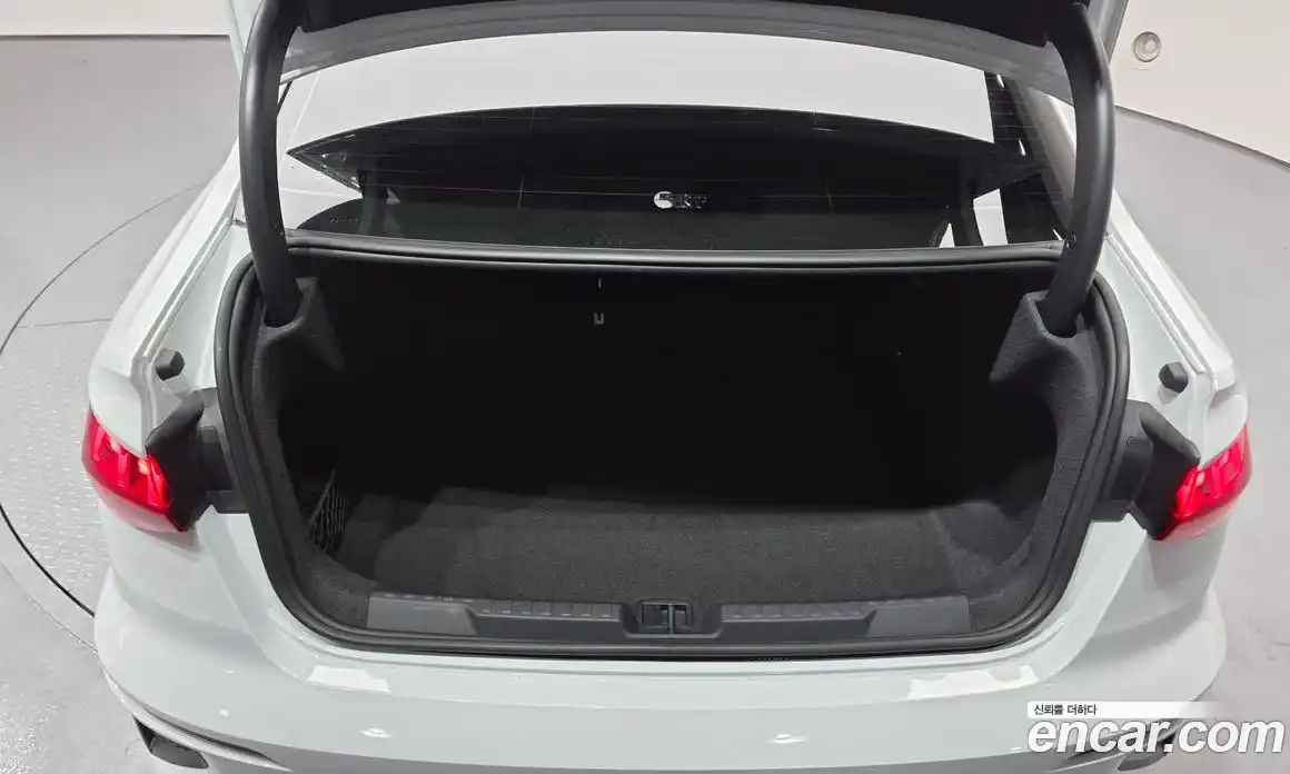 Audi A3 2023 2.0 Автомат в Москве № 162281, фото 17