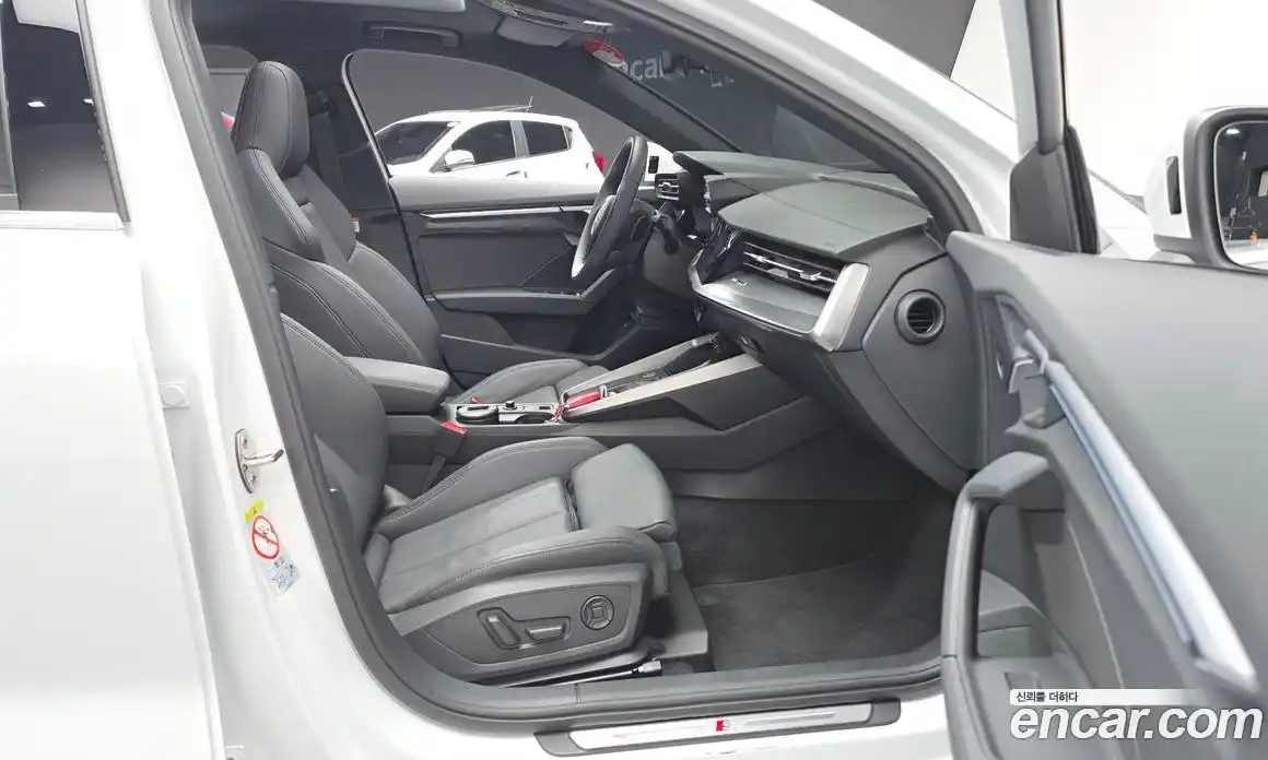 Audi A3 2023 2.0 Автомат в Москве № 162281, фото 7