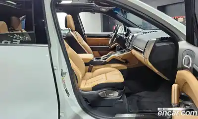 Porsche Cayenne, 2016