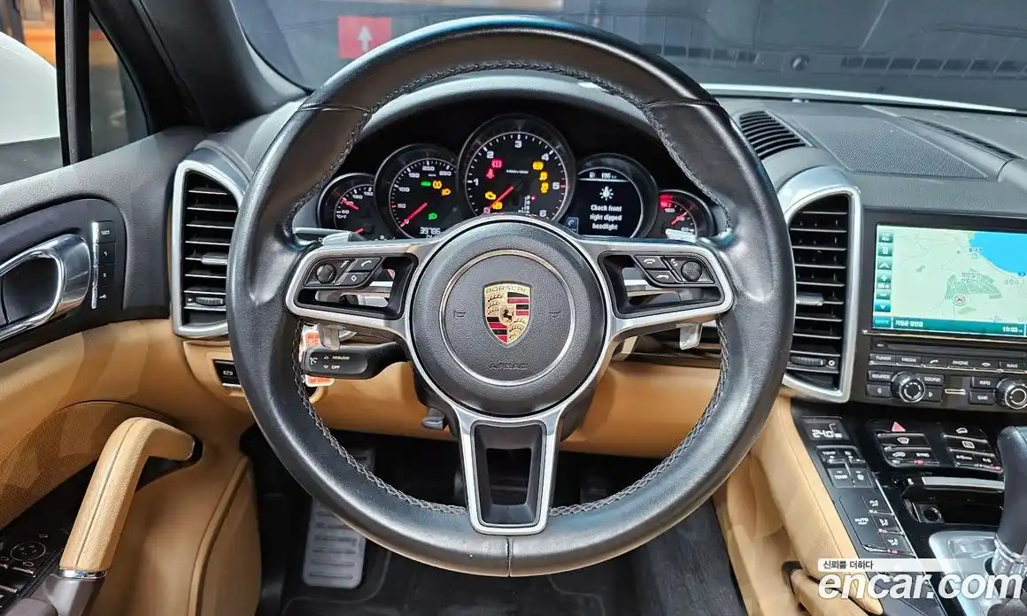 Porsche Cayenne 2016 3.0 Автомат в Москве № 165136, фото 15
