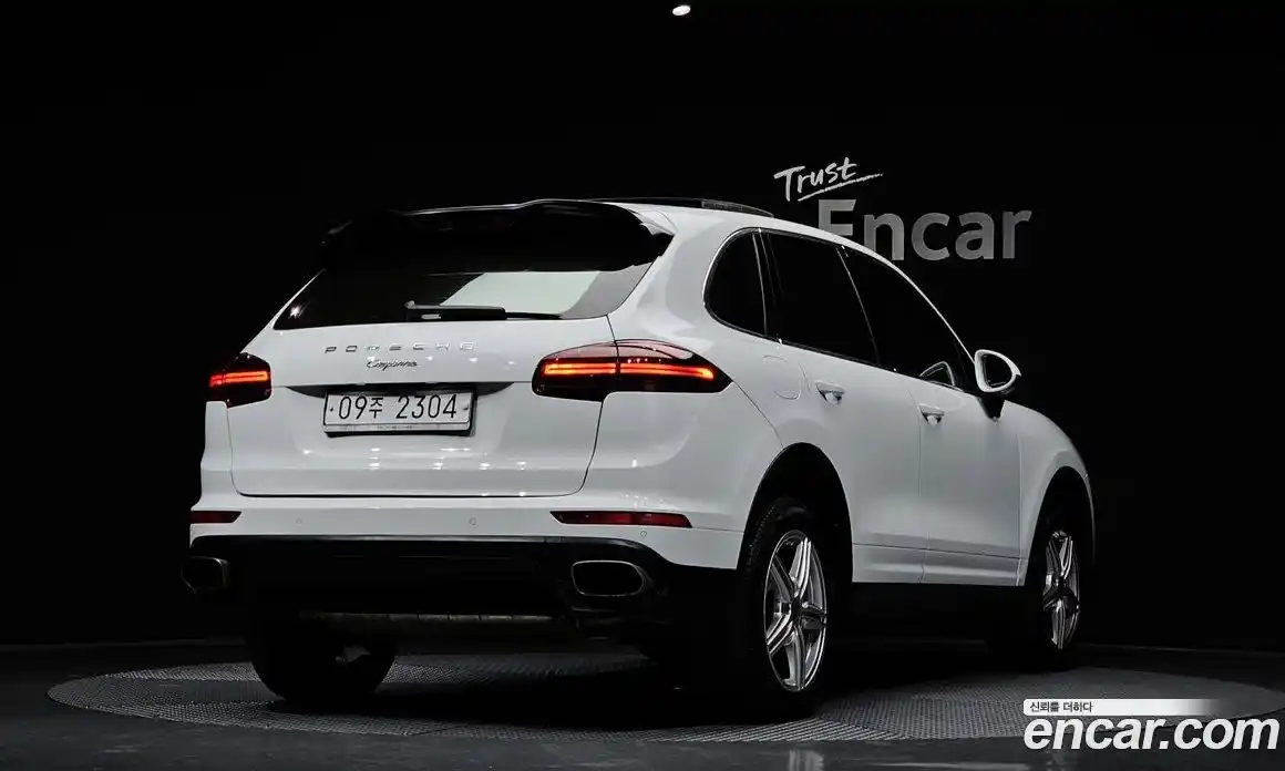 Porsche Cayenne 2016 3.0 Автомат в Москве № 165136, фото 7