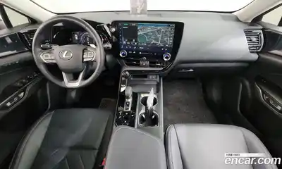 Lexus NX 2023 2.5 Автомат в Москве № 168110, миниатюра 9
