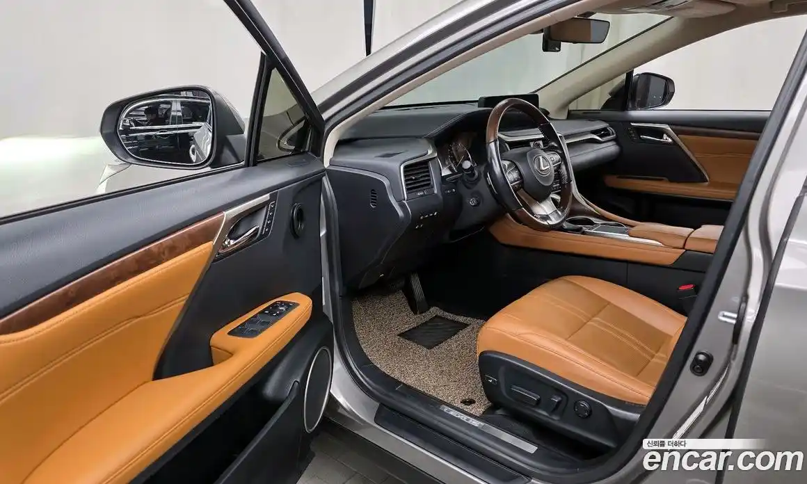 Lexus RX 2021 3.5 Автомат в Москве № 168204, фото 20