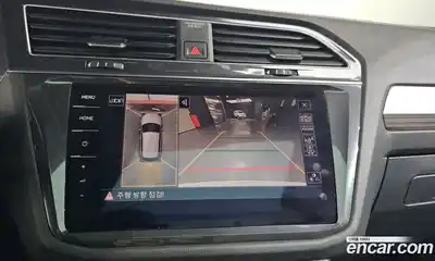 Volkswagen Tiguan 2023 2.0 Автомат в Москве № 168919, миниатюра 12