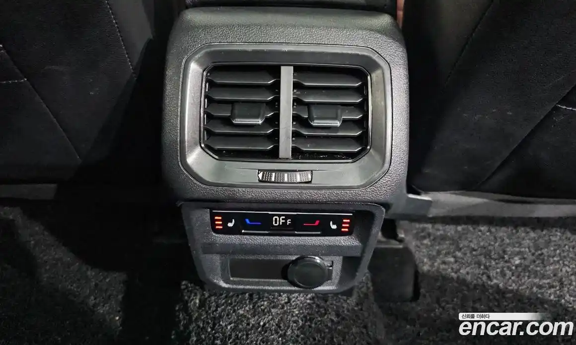 Volkswagen Tiguan 2023 2.0 Автомат в Москве № 168919, фото 14