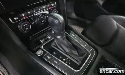 Volkswagen Arteon 2019 2.0 Автомат в Москве № 169051, миниатюра 12