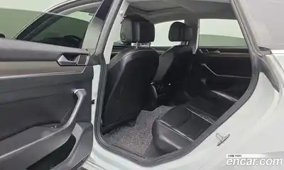 Volkswagen Arteon 2019 2.0 Автомат в Москве № 169051, миниатюра 6