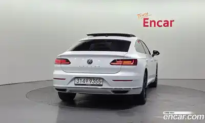 Volkswagen Arteon 2019 2.0 Автомат в Москве № 169051, миниатюра 7