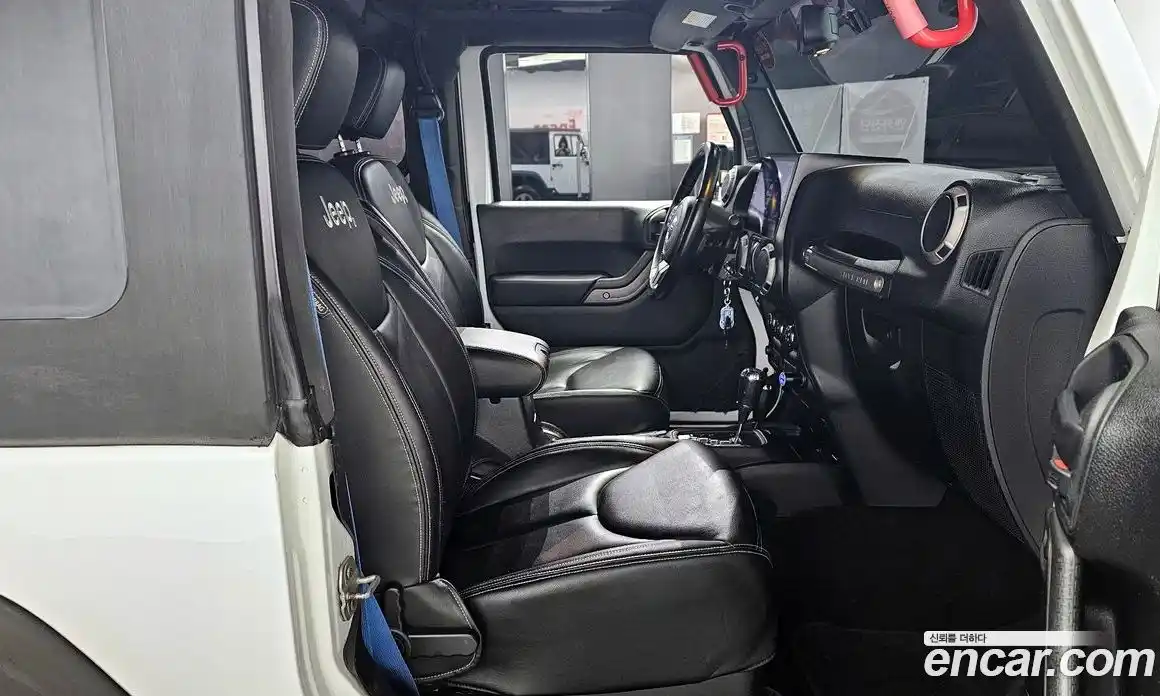 Jeep Wrangler 2017 3.6 Автомат в Москве № 169560, фото 11