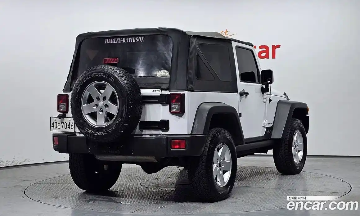 Jeep Wrangler 2017 3.6 Автомат в Москве № 169560, фото 16