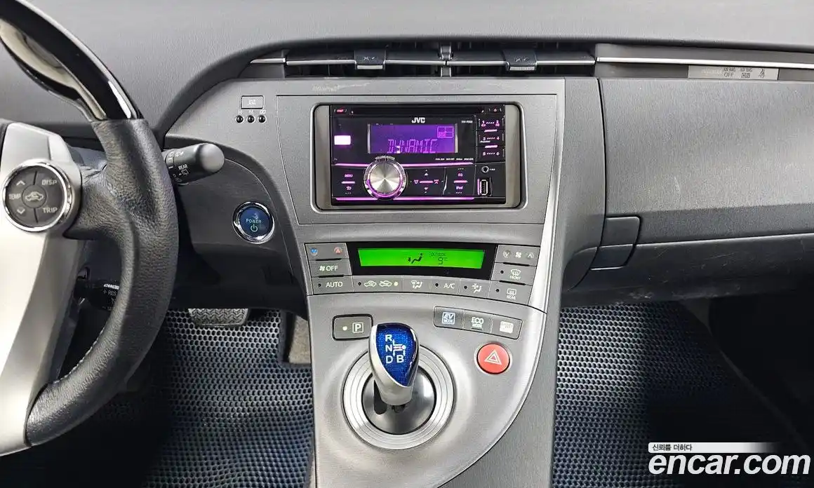 Toyota Prius 2014 1.8 Автомат в Москве № 170287, фото 12