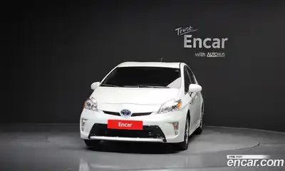Toyota Prius 2014 1.8 Автомат в Москве № 170287, миниатюра 10