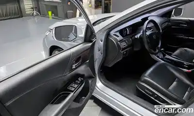 Honda Accord 2017 2.4 Автомат в Москве № 170661, миниатюра 11