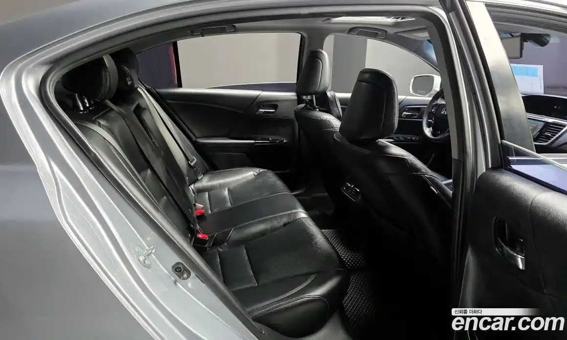 Honda Accord 2017 2.4 Автомат в Москве № 170661, фото 4