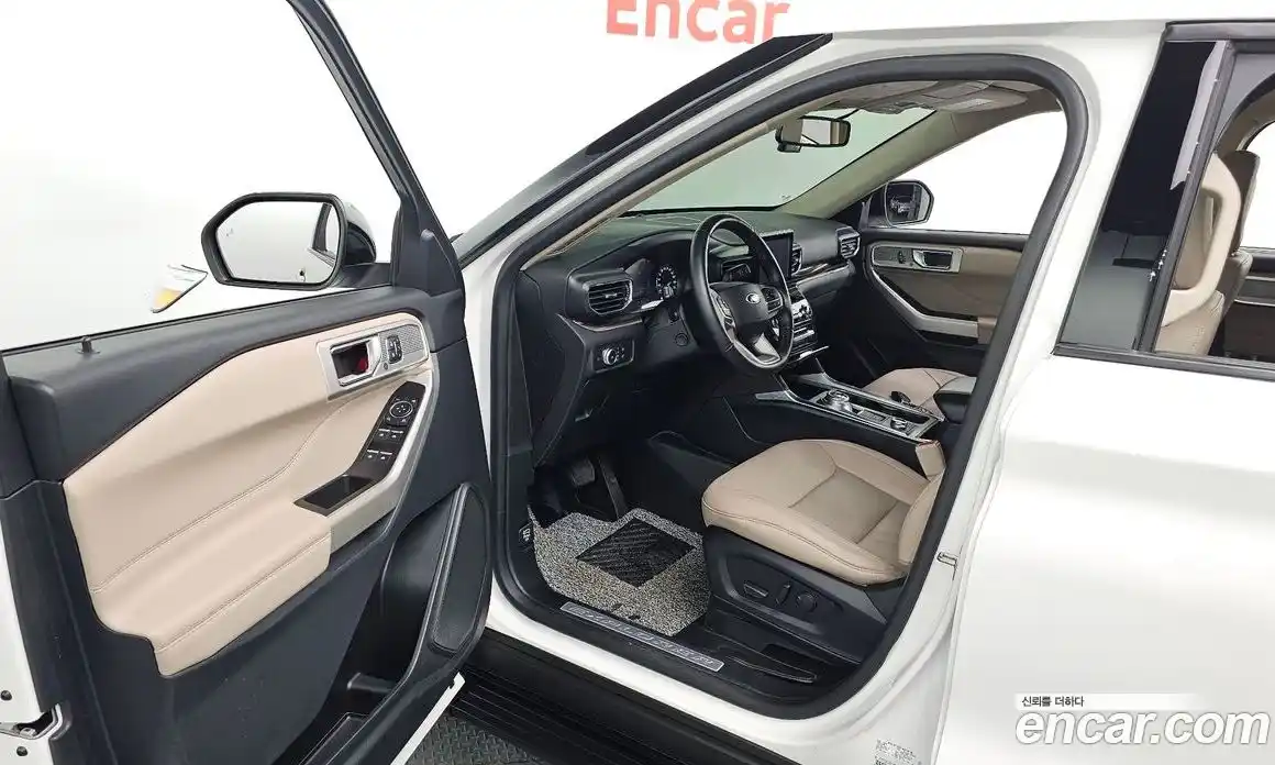 Ford Explorer 2021 2.3 Автомат в Москве № 170719, фото 4