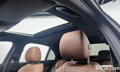 Mercedes-Benz E-Class, 2022