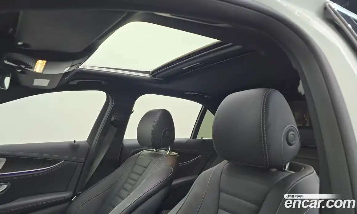 Mercedes-Benz E-Class 2023 1.9 Автомат в Москве № 174503, фото 11