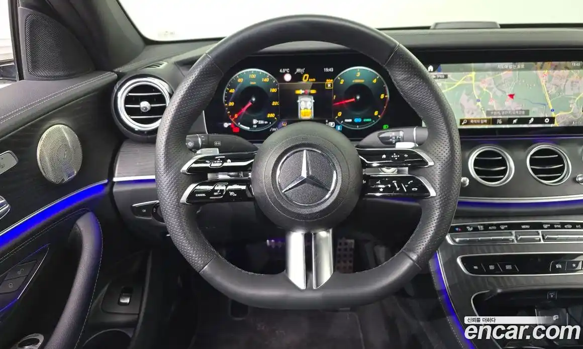 Mercedes-Benz E-Class 2023 1.9 Автомат в Москве № 174503, фото 17