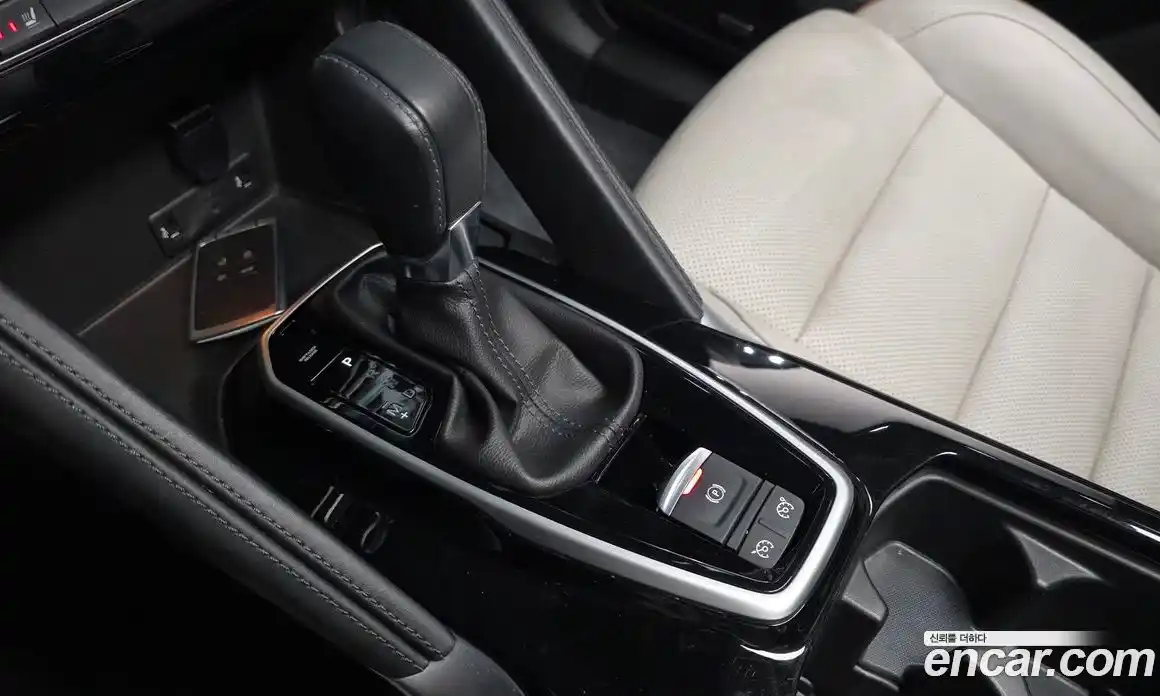 Renault QM6 2022 2.0 Автомат в Москве № 178515, фото 20