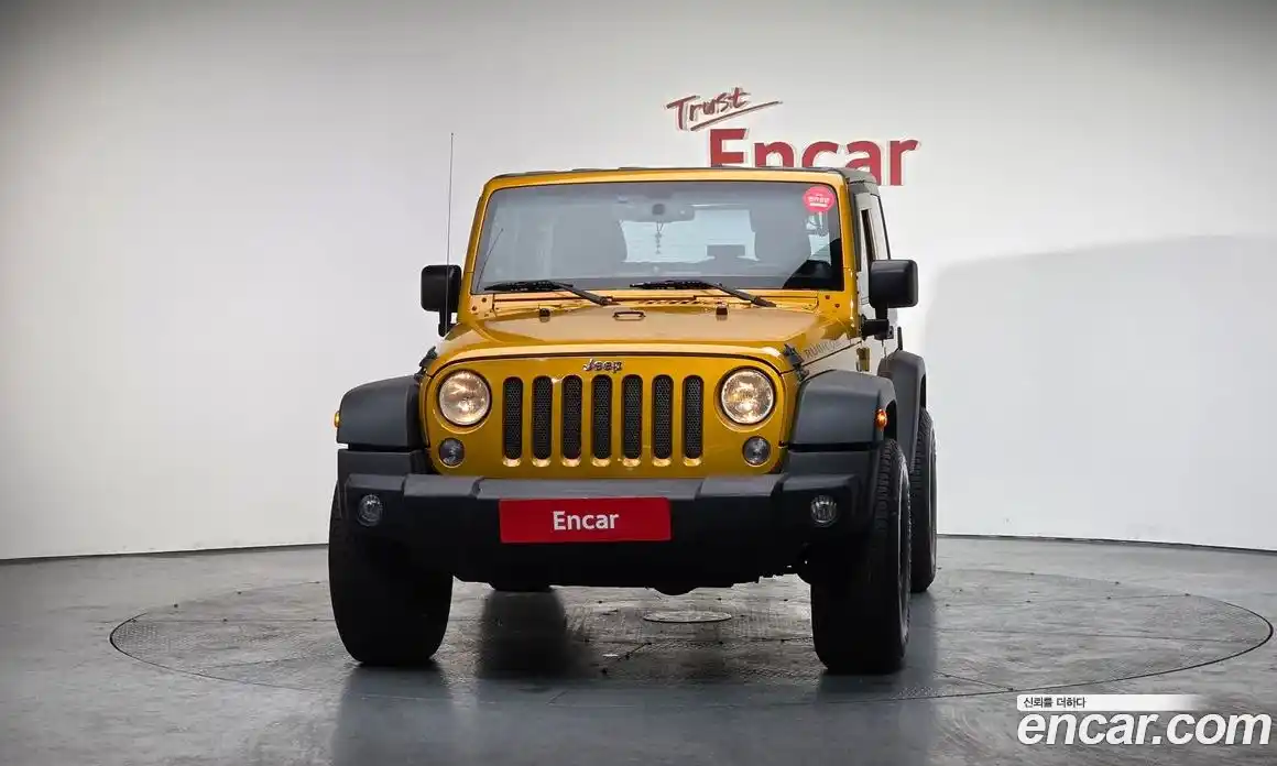 Jeep Wrangler 2014 2.8 Автомат в Москве № 186945, фото 15