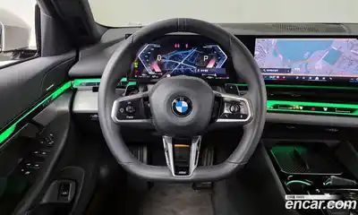 BMW 5-Series 2025 2.0 Автомат в Москве № 187363, миниатюра 2