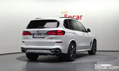 BMW X5, 2025