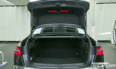 Audi A6 2021 2.0 Автомат в Москве № 187545, миниатюра 2