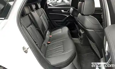 Audi A6 2025 2.0 Автомат в Москве № 187600, миниатюра 11