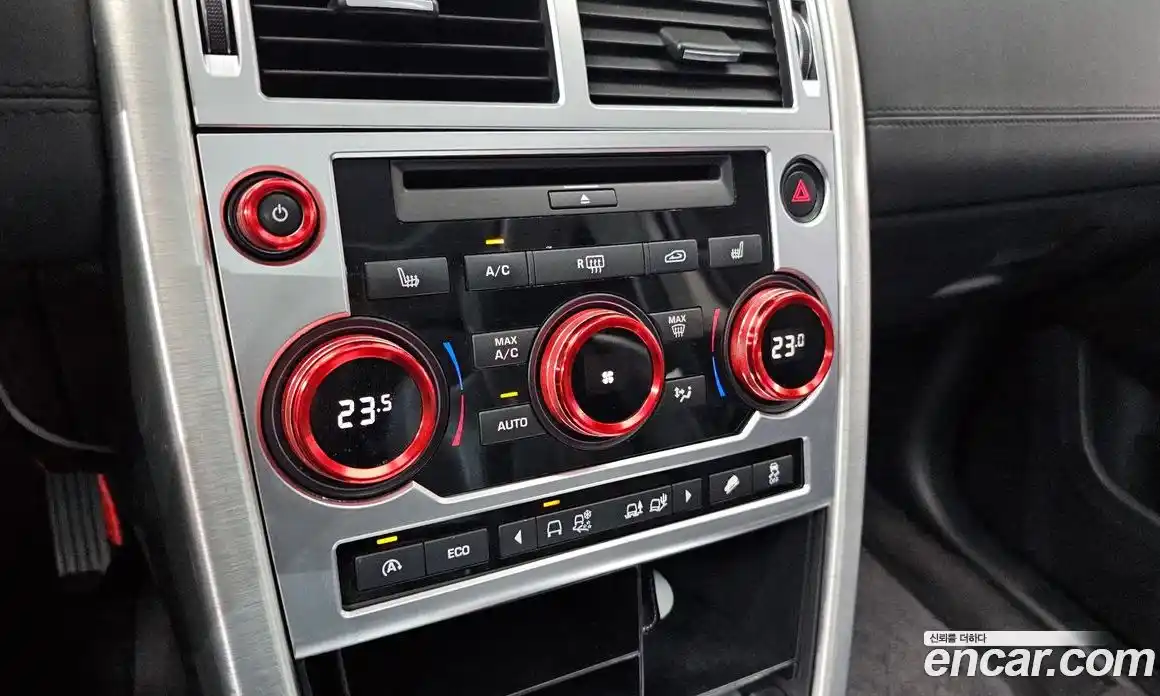 Land Rover Discovery Sport 2016 2.0 Автомат в Москве № 189225, фото 18