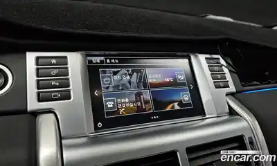 Land Rover Discovery Sport 2016 2.0 Автомат в Москве № 189225, миниатюра 4