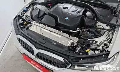 BMW 3-Series 2022 2.0 Автомат в Москве № 189265, миниатюра 3