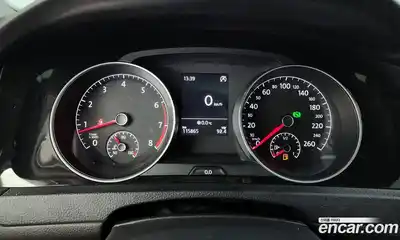 Volkswagen Golf 2014 1.4 Автомат в Москве № 189997, миниатюра 12