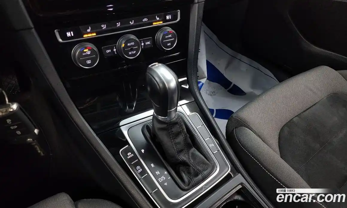 Volkswagen Golf 2014 1.4 Автомат в Москве № 189997, фото 8